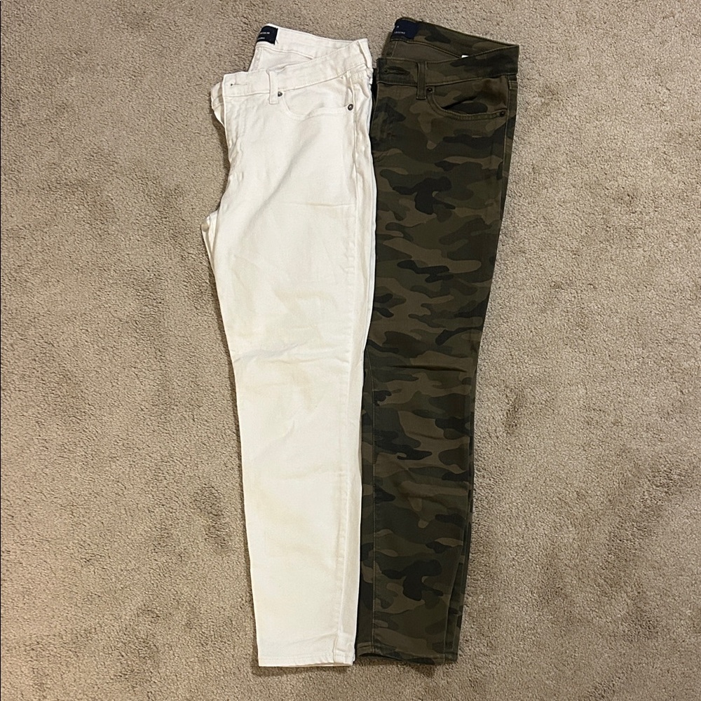 GAP Women's Jeans in Cream and Camouflage